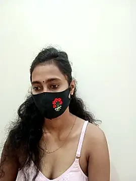 Snapshot of Softecho-03 chatting on October 6, 9:56 pm Softecho-03 online show from October 6, 9:56 pm