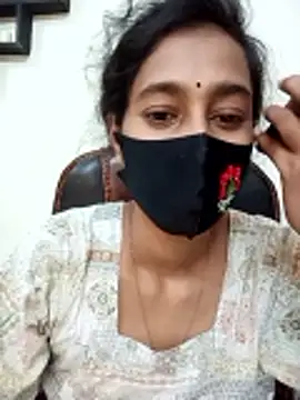 Snapshot of Softecho-03 chatting on October 26, 2:45 pm Softecho-03 online show from October 26, 2:45 pm