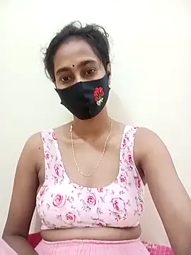 Snapshot of Softecho-03 chatting on October 31, 2:51 pm Softecho-03 online show from October 31, 2:51 pm