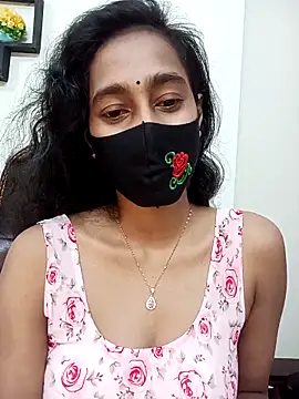 Snapshot of Softecho-03 chatting on November 10, 7:13 pm Softecho-03 online show from November 10, 7:13 pm