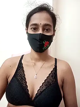 Snapshot of Softecho-03 chatting on November 11, 7:25 pm Softecho-03 online show from November 11, 7:25 pm