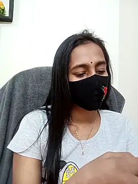 Snapshot of Softecho-03 chatting on November 16, 12:00 pm Softecho-03 online show from November 16, 12:00 pm