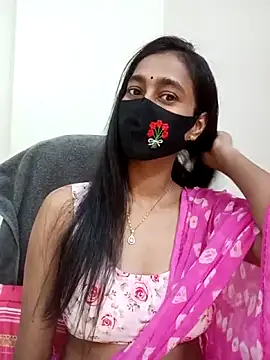 Snapshot of Softecho-03 chatting on November 22, 8:30 pm Softecho-03 online show from November 22, 8:30 pm