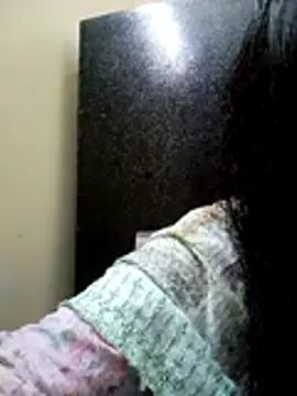 Snapshot of Softecho-03 chatting on November 25, 6:13 am Softecho-03 online show from November 25, 6:13 am