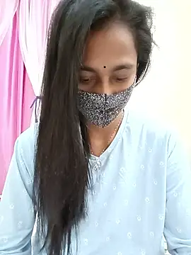 Snapshot of Softecho-03 chatting on December 1, 3:33 am Softecho-03 online show from December 1, 3:33 am