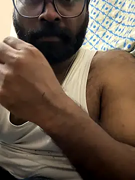 DJLOVE280825 online show from November 3, 11:26 pm