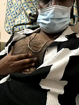 DJLOVE280825 online show from January 7, 11:29 pm