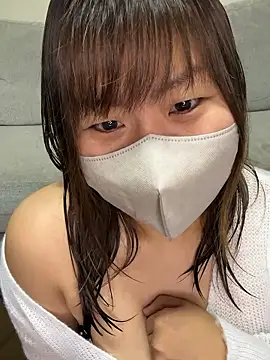 xxx yuna xxx online show from November 8, 9:02 pm