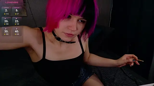 KikiMoor online show from September 17, 3:19 am