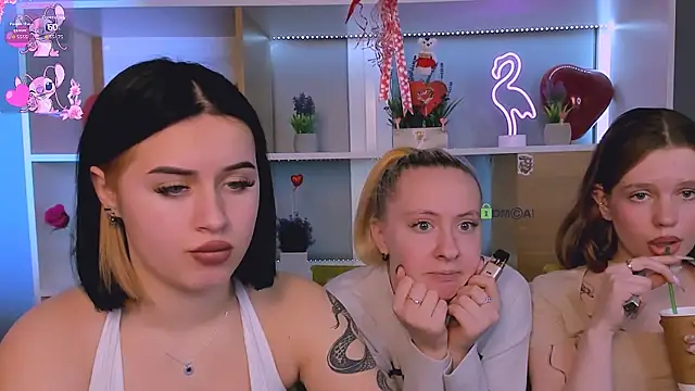 mila glow1 online show from February 15, 11:34 pm