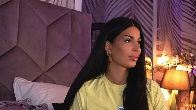 EvaRhea online show from March 5, 3:57 am