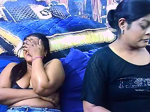 IndianSexyLady4u online show from December 2, 9:47 am