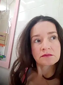 Snapshot of _anita_rojas chatting on October 4, 1:53 pm anita rojas online show from October 4, 1:53 pm