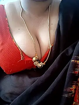 Geetha227 online show from April 12, 2:05 am