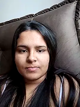 lauramartins7 online show from October 17, 3:14 pm