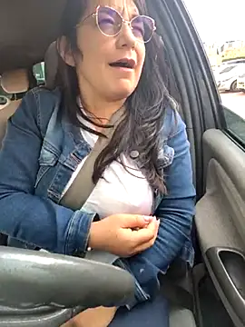 Snapshot of MAFE__29 chatting on October 13, 9:26 pm MAFE 29 online show from October 13, 9:26 pm