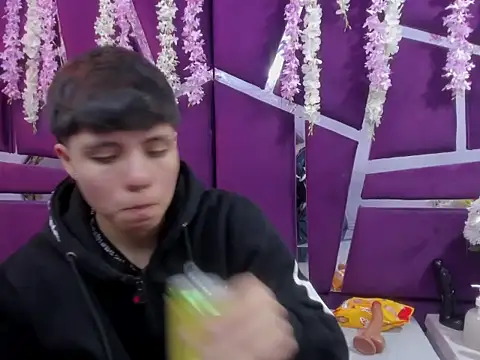 Bruno Cruzz online show from December 17, 2:06 am