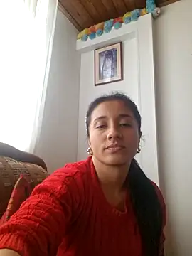 Snapshot of SofiiMilf chatting on November 5, 8:09 pm SofiiMilf online show from November 5, 8:09 pm