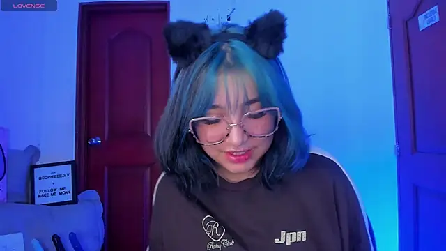 sophiievv online show from February 9, 6:23 pm