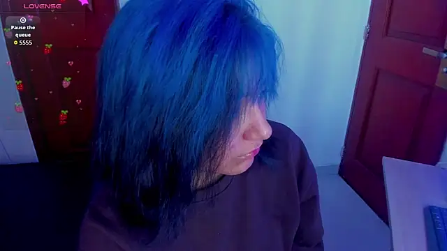 sophiievv online show from March 6, 8:05 pm