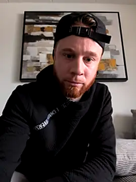 Snapshot of Chffbhf chatting on December 19, 6:04 pm Chffbhf online show from December 19, 6:04 pm