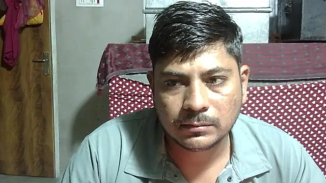 Ajmersingh335512 online show from July 11, 2:20 pm