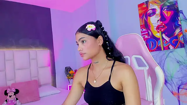 Snapshot of SammyRose_ chatting on October 29, 7:26 pm SammyRose online show from October 29, 7:26 pm