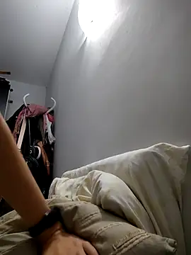 lauflor online show from April 7, 12:49 pm