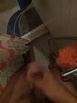 alex1984gr online show from April 1, 8:39 pm