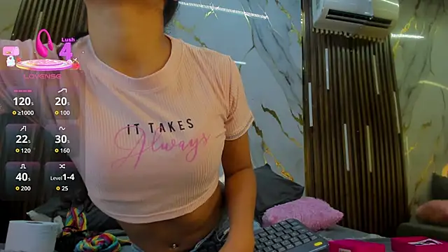 Snapshot of VictoriaDuart chatting on September 14, 8:30 pm VictoriaDuart online show from September 14, 8:30 pm