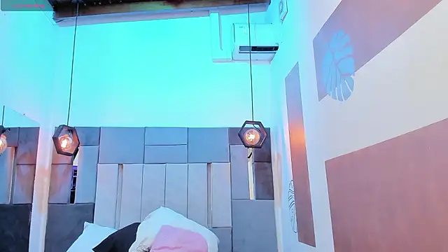 VictoriaDuart online show from February 5, 8:24 pm