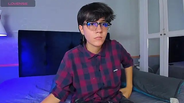 Tsuki Maru online show from September 26, 8:35 pm