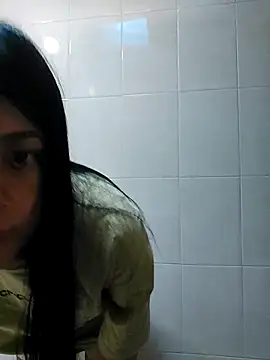 Snapshot of LunaJacobs chatting on October 3, 2:14 pm LunaJacobs online show from October 3, 2:14 pm