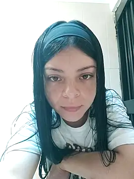 Snapshot of LunaJacobs chatting on October 21, 4:41 pm LunaJacobs online show from October 21, 4:41 pm