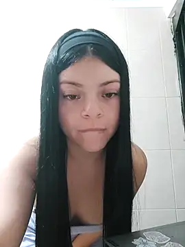 Snapshot of LunaJacobs chatting on November 1, 10:45 pm LunaJacobs online show from November 1, 10:45 pm