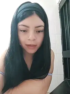 Snapshot of LunaJacobs chatting on November 25, 11:38 pm LunaJacobs online show from November 25, 11:38 pm