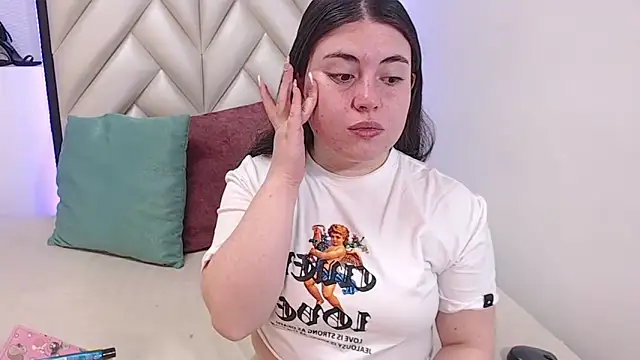 Vicluxxx online show from November 6, 1:01 pm