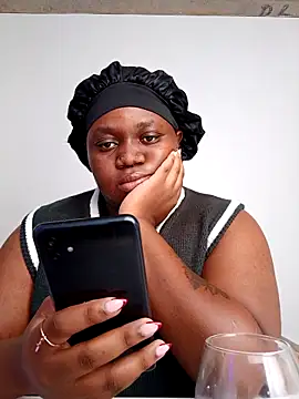 Gyminae online show from November 20, 12:05 pm