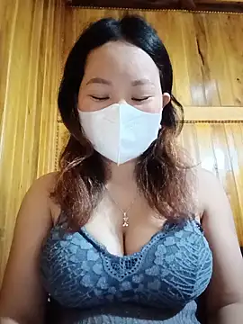 Snapshot of ctm-cute chatting on June 9, 8:15 am ctm-cute online show from June 9, 8:15 am