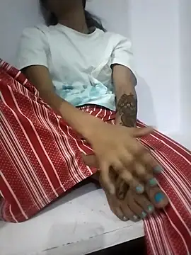 Snapshot of Student_girl2 chatting on October 18, 2:07 pm Student girl2 online show from October 18, 2:07 pm