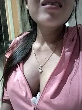 Snapshot of soope-00 chatting on November 9, 1:31 pm soope-00 online show from November 9, 1:31 pm