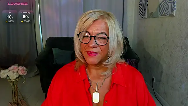 AnittaHarris online show from October 15, 1:06 am
