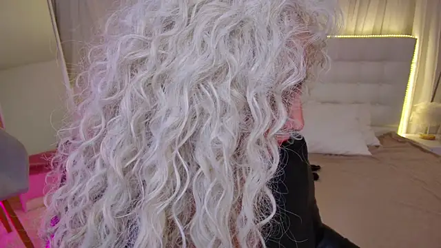 Lilit 1Love online show from November 29, 4:43 pm