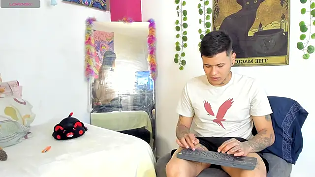 rosse dredd online show from October 5, 10:07 pm