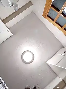 Snapshot of lolitaprinces chatting on February 6, 10:51 am lolitaprinces online show from February 6, 10:51 am