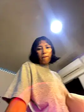 Amberdecolombia online show from January 9, 6:05 am