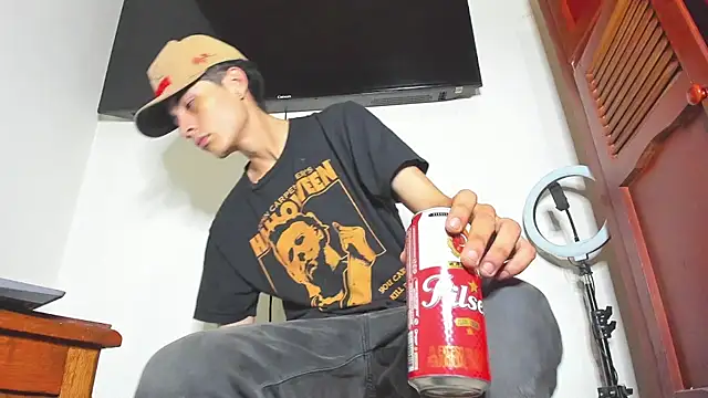 Master liam00 online show from November 25, 2:33 am