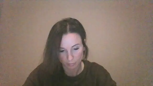 Justnani001 online show from April 18, 9:26 pm