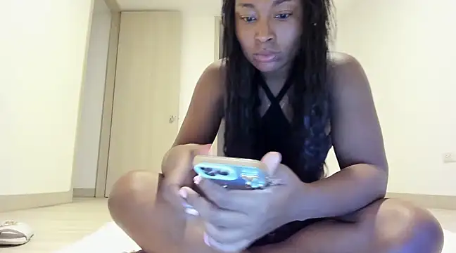 Snapshot of Meganbelford1 chatting on February 9, 12:17 am Meganbelford1 online show from February 9, 12:17 am