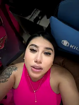 Sophie Dreamss online show from December 3, 9:24 pm